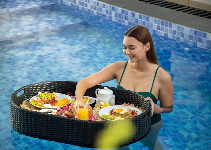 Brand New 4br With Pool & Rooftop Near Lafavela ヴィラ