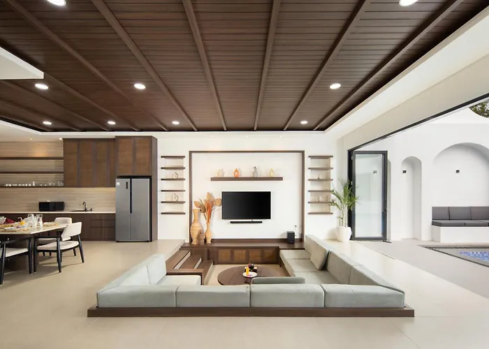 Brand New 4br With Pool & Rooftop Near Lafavela ヴィラ *