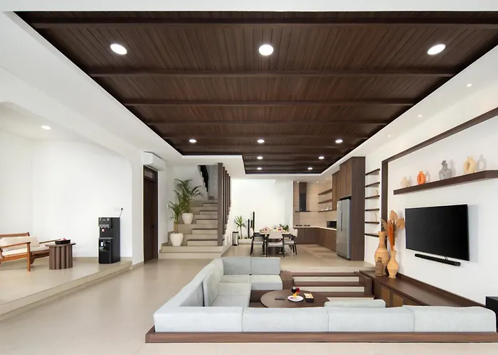 Brand New 4br With Pool & Rooftop Near Lafavela ヴィラ