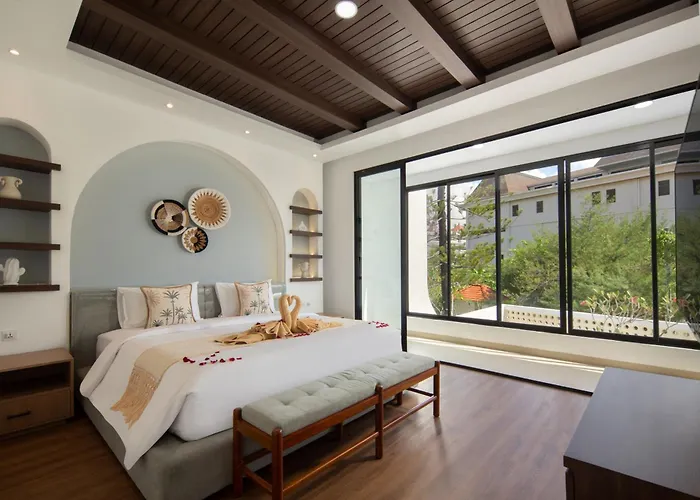 Brand New 4br With Pool & Rooftop Near Lafavela