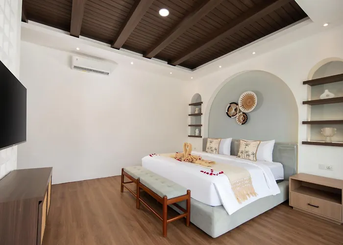 Brand New 4br With Pool & Rooftop Near Lafavela